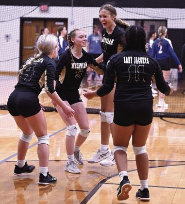 Meridian volleyball looks to build momentum with dramatic five-set come-from-behind win