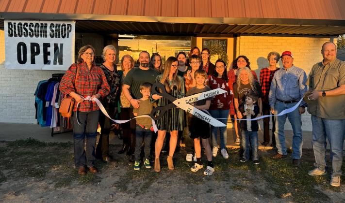The Blossom Shop’s new owner Heather Rust and her family and friends held a grand opening and ribbon cutting with the Clifton Chamber of Commerce at the flower shop’s new location at 903 North Avenue G in Clifton.